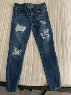 Women’s American eagle jeans size 10 Short