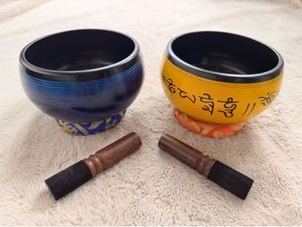 Pair of Tibetan Singing Bowls Set - G Note (Throat & Solar Plexus)