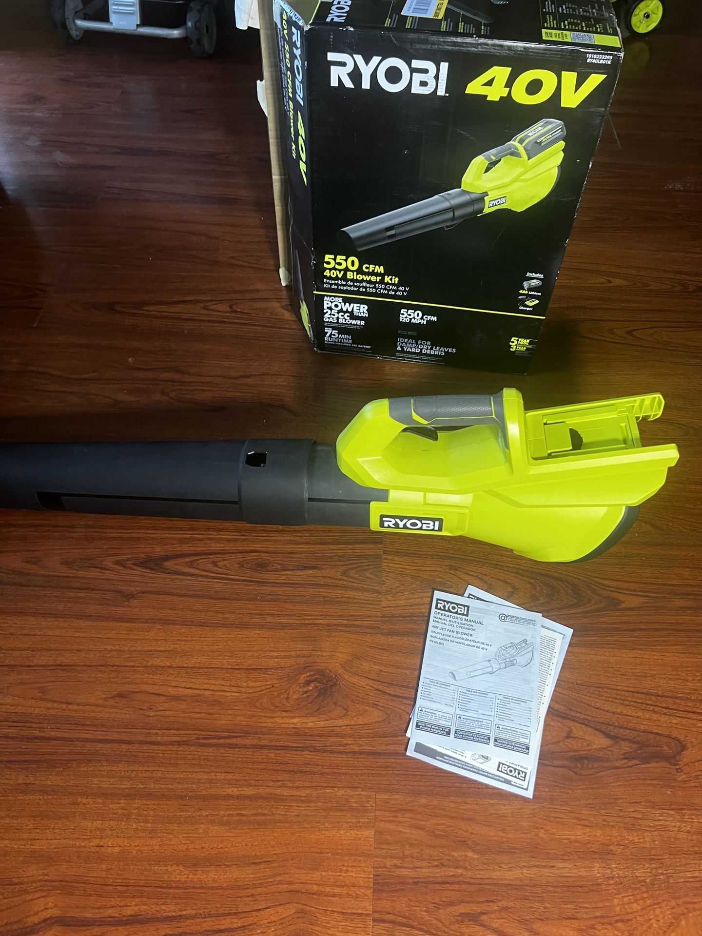 RYOBI BLOWER REALLY STRONG 40V 120 MPH 550 CFM Cordless Battery Leaf Blower (Tool Only