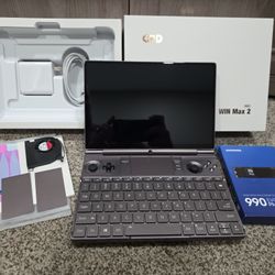 GPD Win Max 2 2023 10.1" Mini Laptop, AMD Ryzen 7 7840U, 32GB RAM, 1TB NVME, New Battery