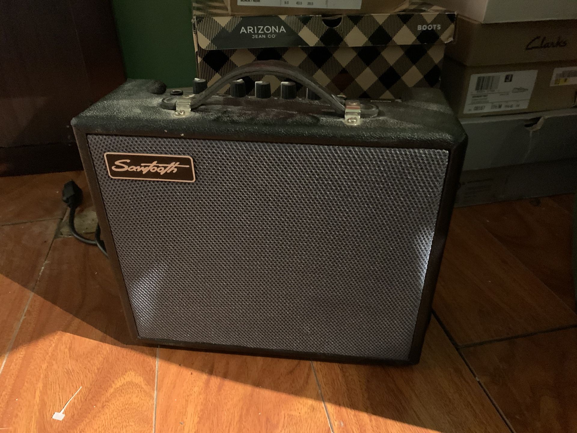 Sawtooth Amplifier