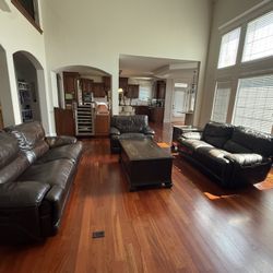 Complete Family Room Set – Leather Sofa, Loveseat, Chair + Lift-Top Tables