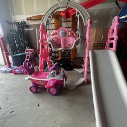 Kids Play 