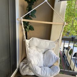Beautiful Hamic chair
