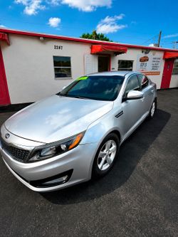 Kia optima 2014 LX plateado