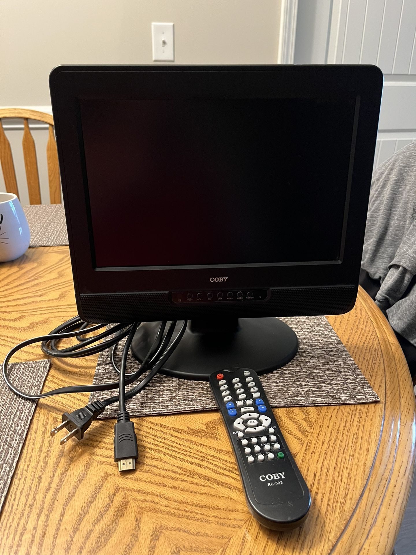 Coby 12” TV/Monitor HD LCD