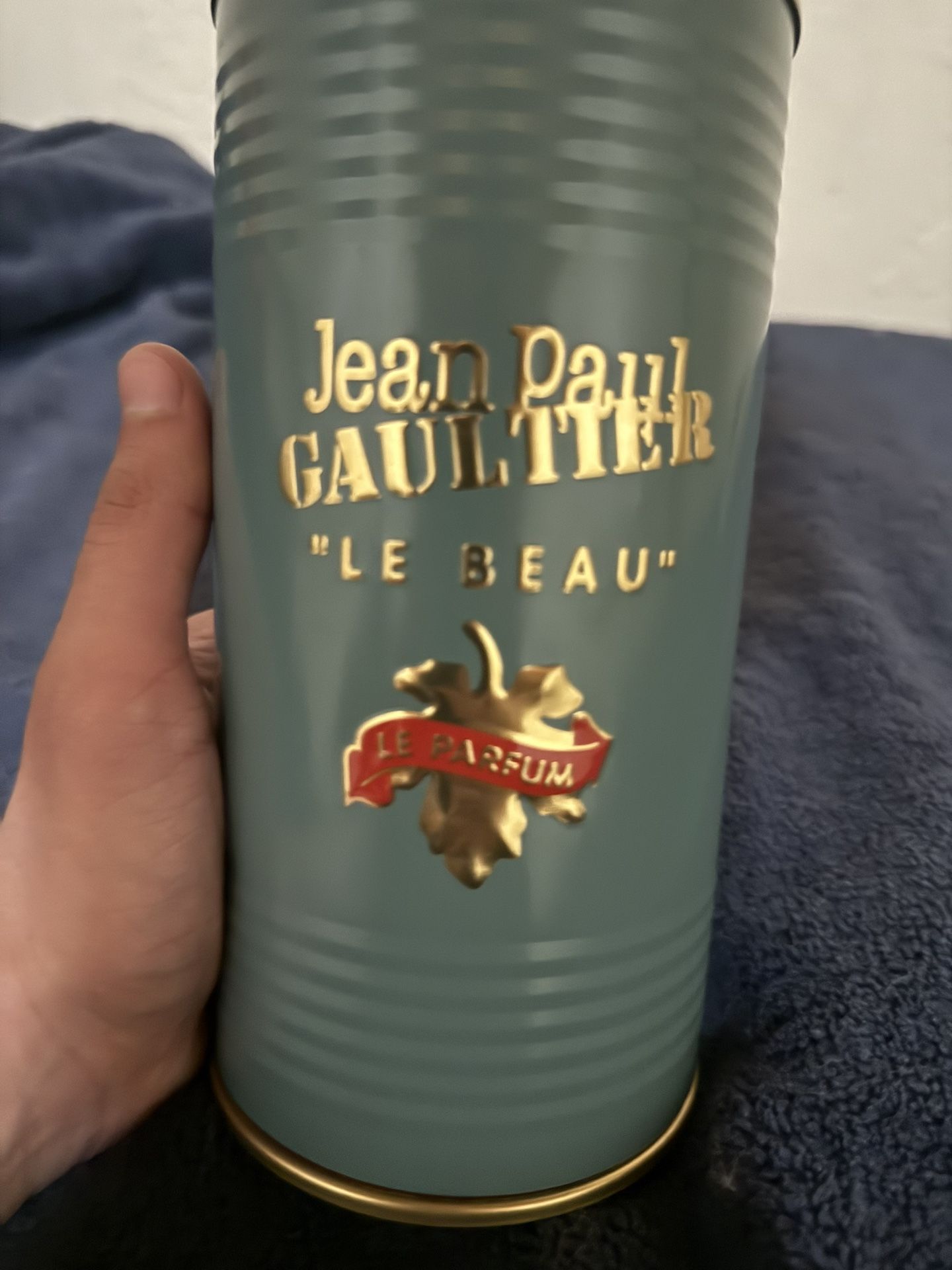 Cologne (send offers)