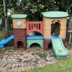 Outdoor playset Step2 Clubhouse