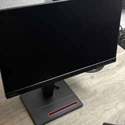 3 ThinkVision T24i-2L TMonitors