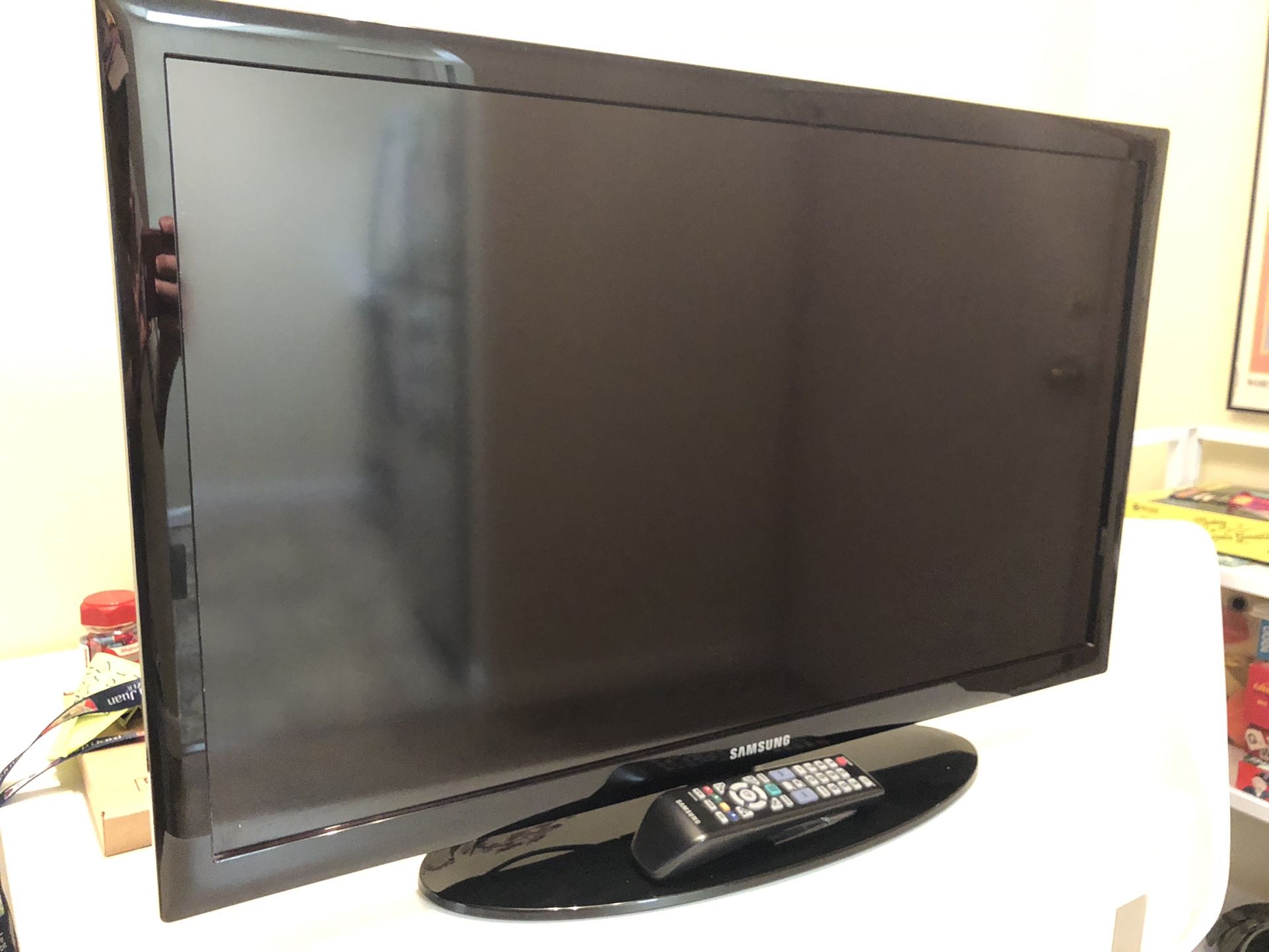 Samsung TV 32”