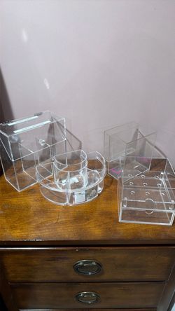4 pcs acrylic make up organizer, blow hair space, letter organizer, make up brushes holder. All for $23