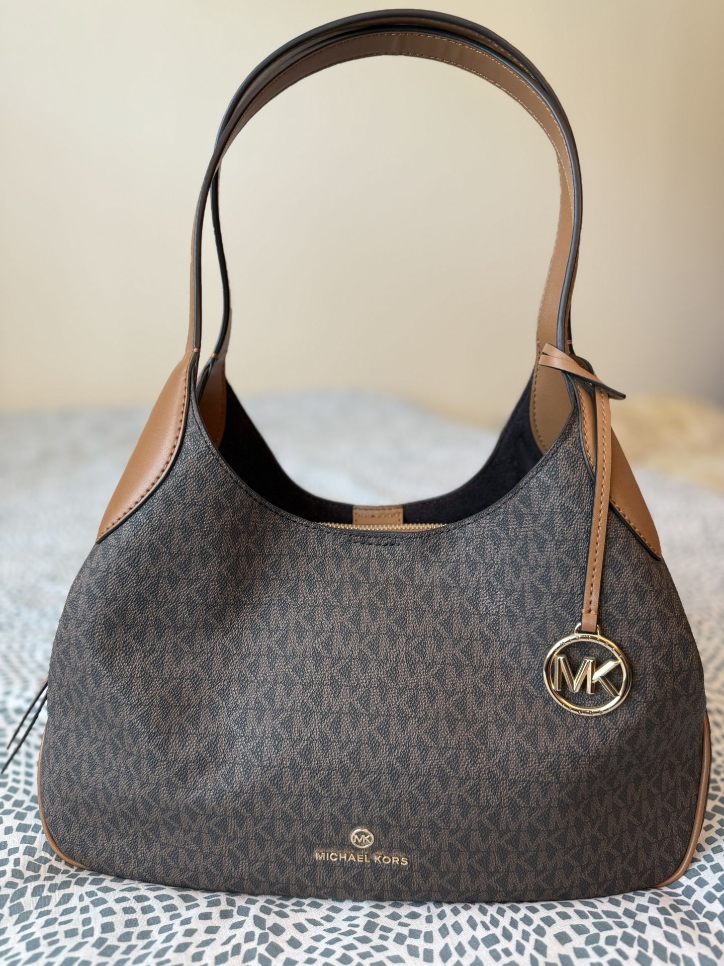 NEW Michael Kors Kelsey Large Pebbled