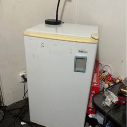 Mini Refrigerator