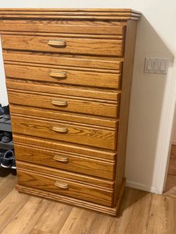 Oak Wood 6-Drawer Tall Dresser Chest