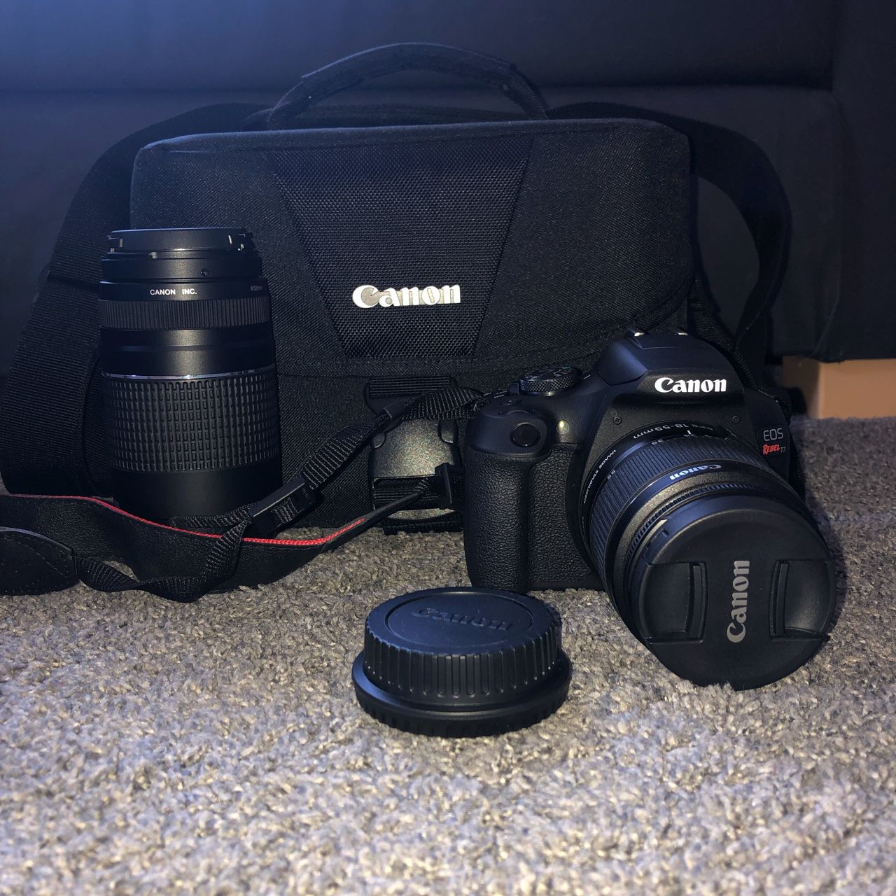 Canon EOS rebel T5 DSLR. Great Condition . Willing To Work Price.
