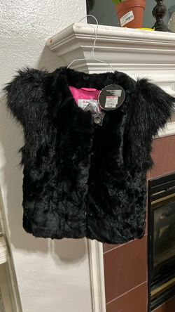 Women's Black Faux Fur Vest
