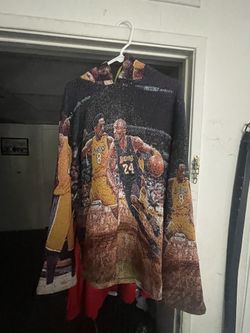 Gallery Threads Kobe Hoodie