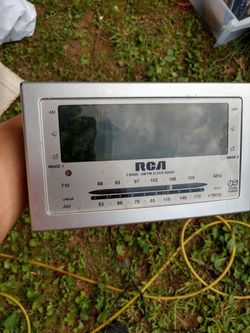 RCA Clock Radio