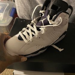 Jordan 6 Retro