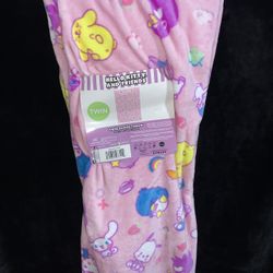 Hello Kitty Blanket