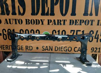 2018-2024 ford expedition upper radiator  support oem