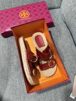 tory burch sandals size 6