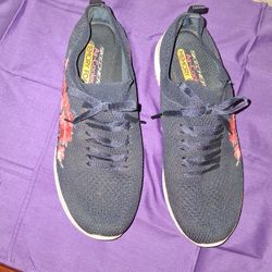 Sketchers Running Slip On Shoes 