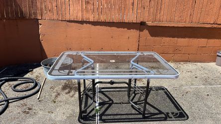 Free Patio Table