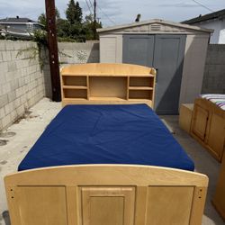 Full Size Bed set with Dresser and Night stands