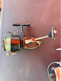Two vintage  spinning reel