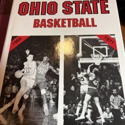 The Golden Age of Ohio State Basketball by Lee  Caryer