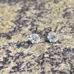 10K SOLID GOLD SMALL EARRINGS MEN