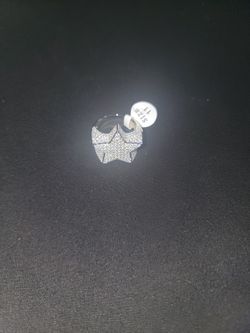 Moissanite star ring