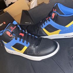 Mens shoes