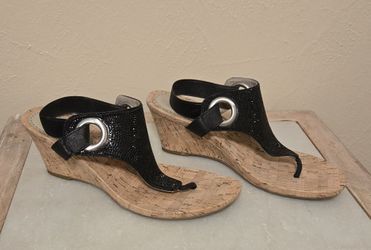 Womens Shoes