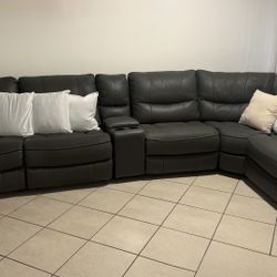 Sectional sofa 