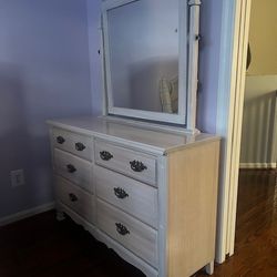 5 Piece Bedroom Set for Sale