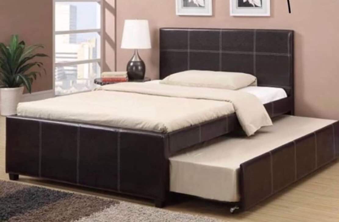 Full over twin bed 🛏