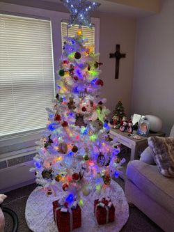 Christmas tree plus decorations