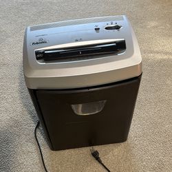Full Sized Paper Shredder 
