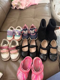 Girls toddler shoes size 5-7
