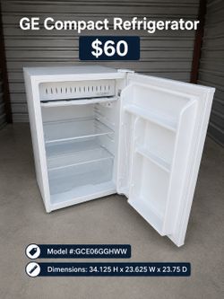 Mini fridge