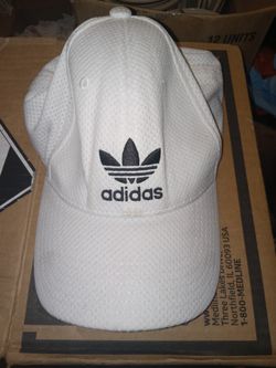 Adidas Baseball Cap 🧢 