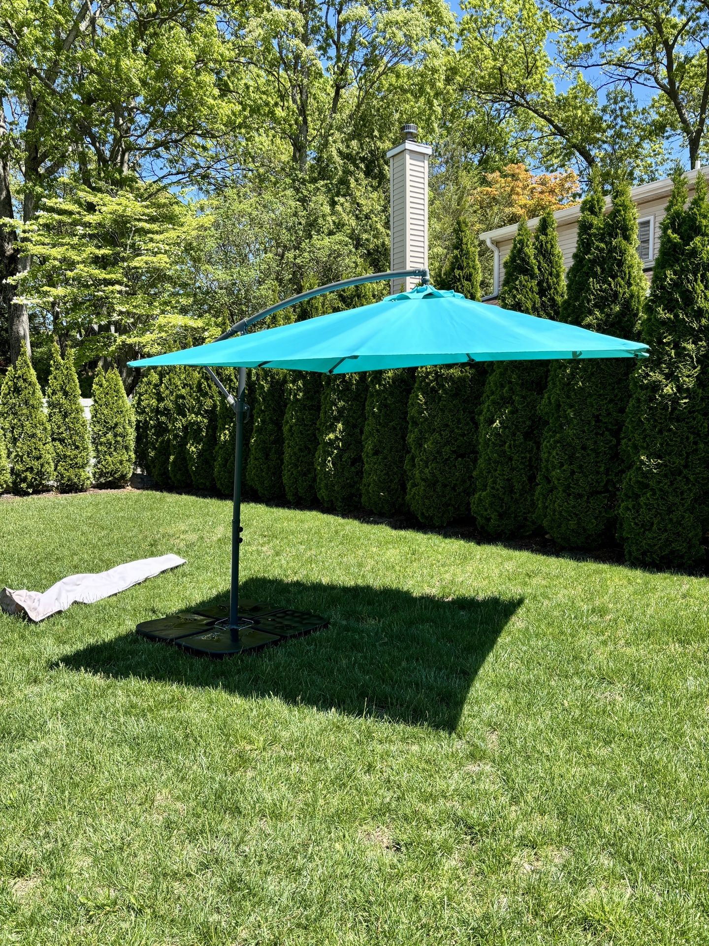 9ft Turquoise Cantilever Umbrella