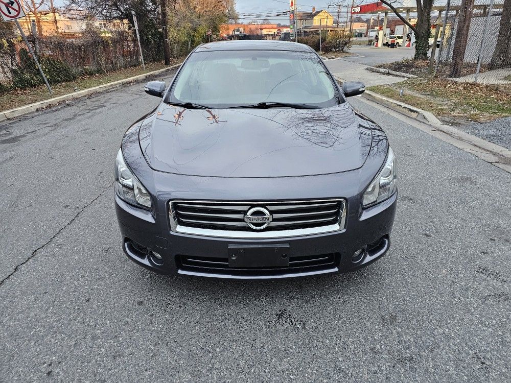 2012 Nissan Maxima