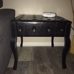 End table