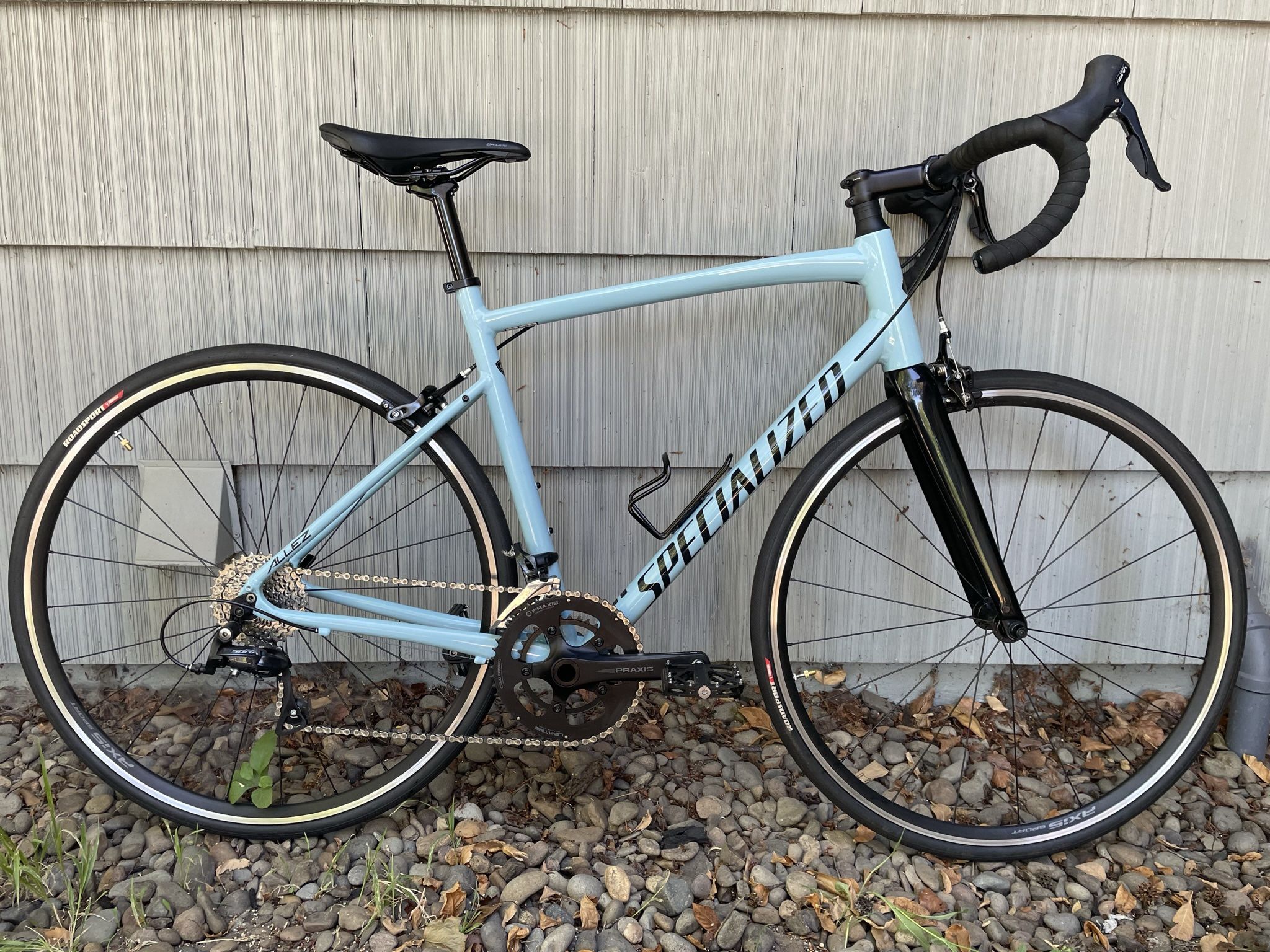2022 Specialized Allez Sport - 56cm Frame
