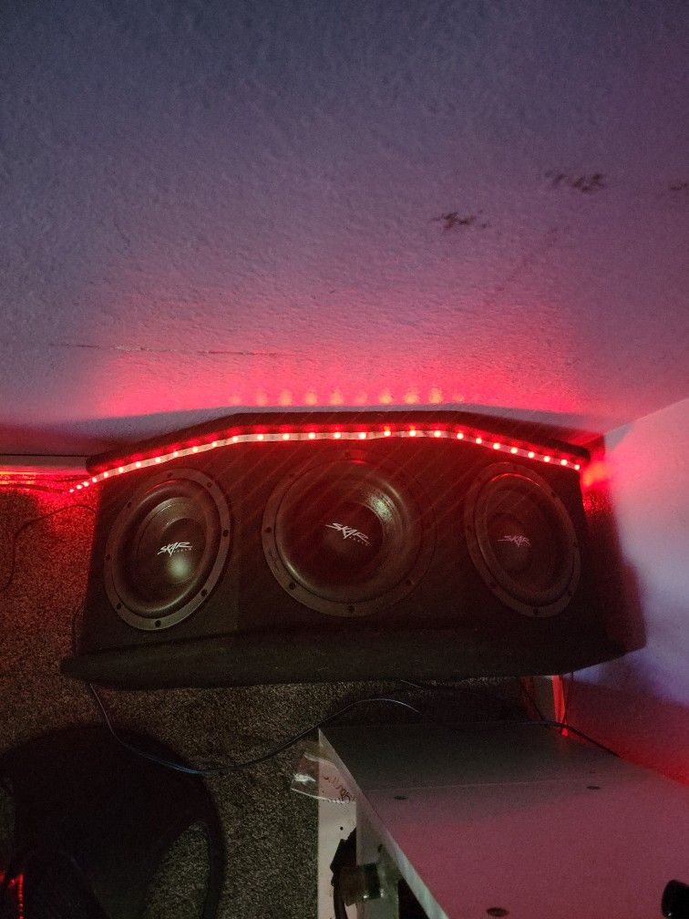 350rms 800 Peek Watt 8inch Skar Subwoofers