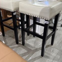 Backless leather stools