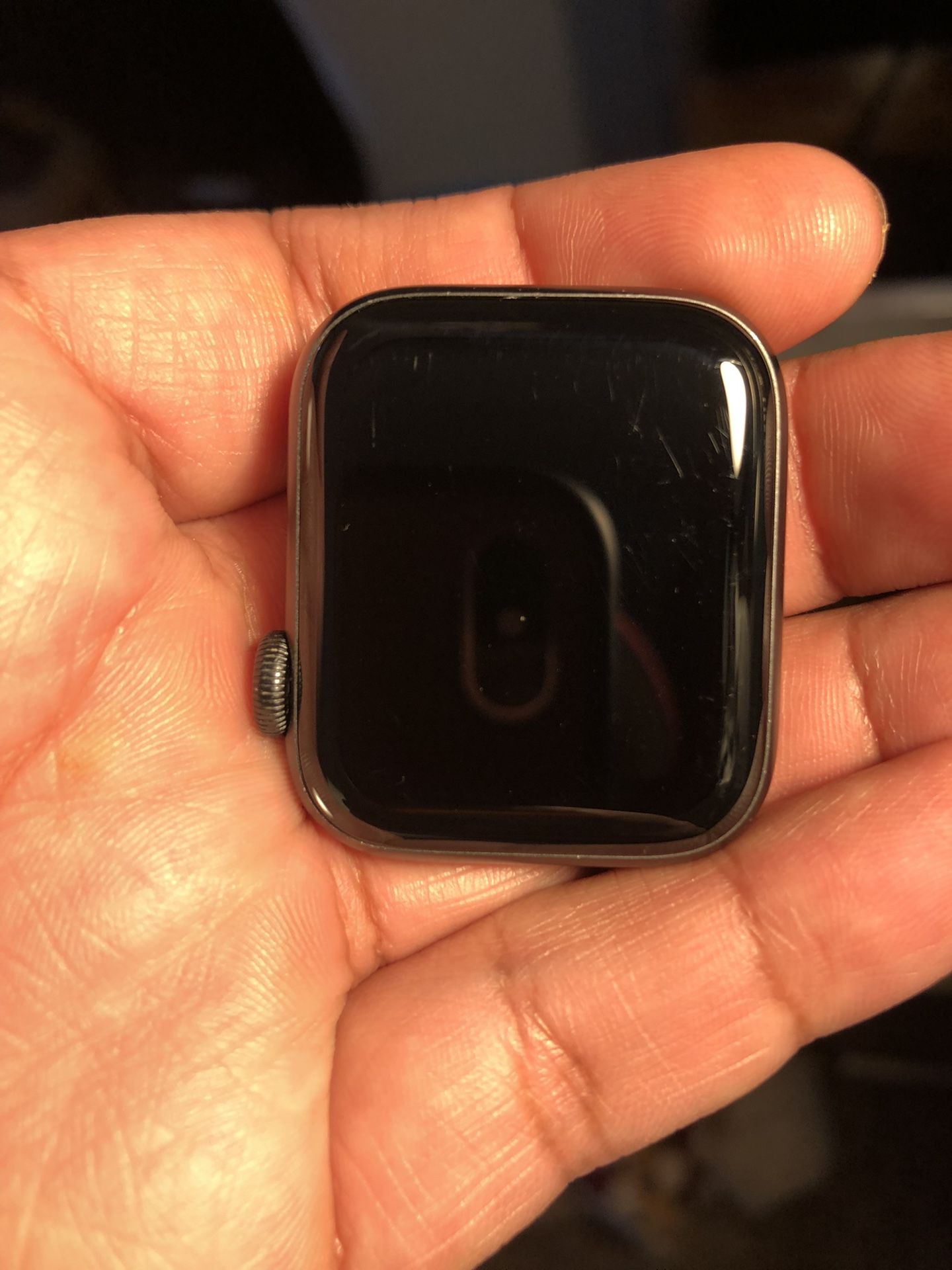 Apple Watch SE 40mm Condition 8/10